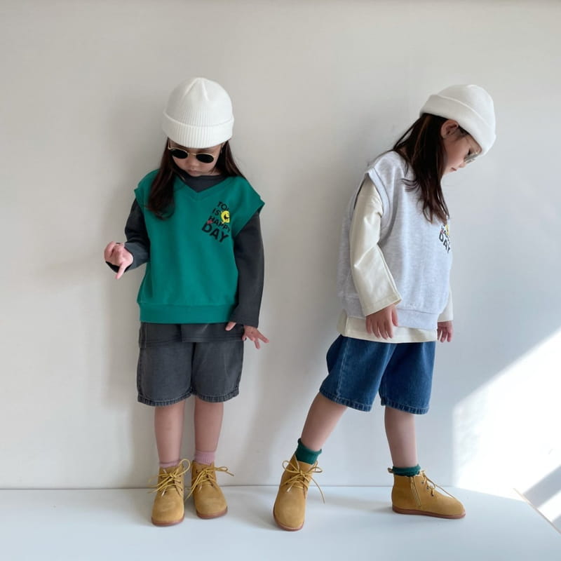 THE GREY - Korean Children Fashion - #Kfashion4kids - Happy Day Vest - 8