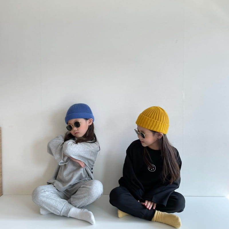 THE GREY - Korean Children Fashion - #Kfashion4kids - Kind Top Bottom Set - 6