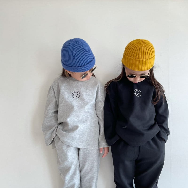 THE GREY - Korean Children Fashion - #Kfashion4kids - Kind Top Bottom Set - 8