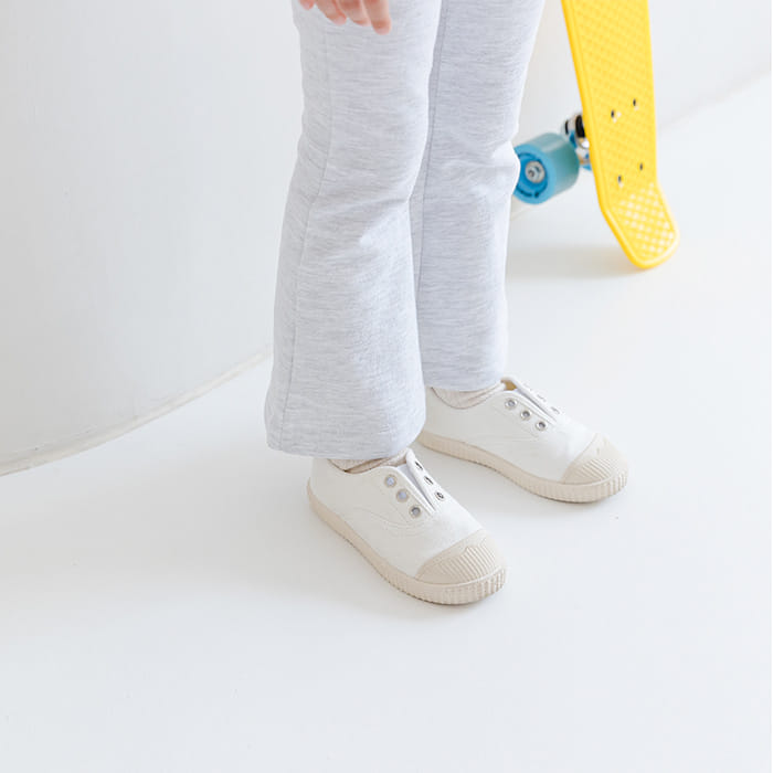WHITESKETCHBOOK - Korean Children Fashion - #Kfashion4kids - Bootscut Pants - 4