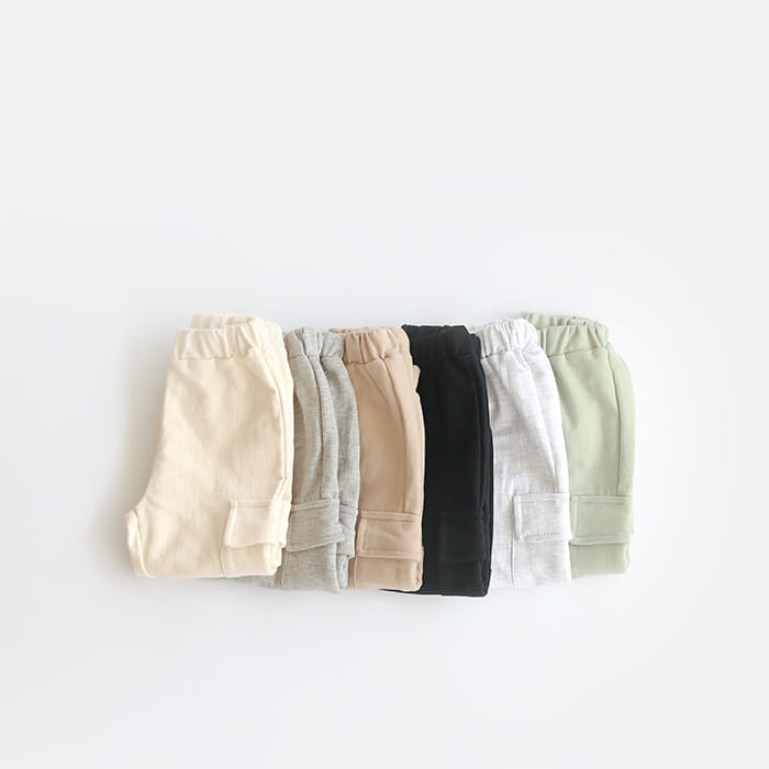 WHITESKETCHBOOK - Korean Children Fashion - #Kfashion4kids - Caggo Jogger Pants - 3