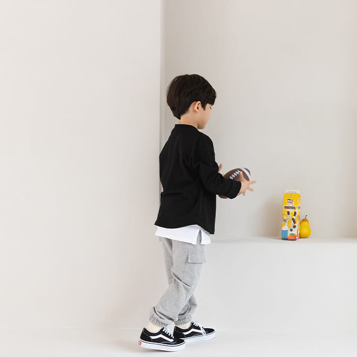WHITESKETCHBOOK - Korean Children Fashion - #Kfashion4kids - Caggo Jogger Pants - 4