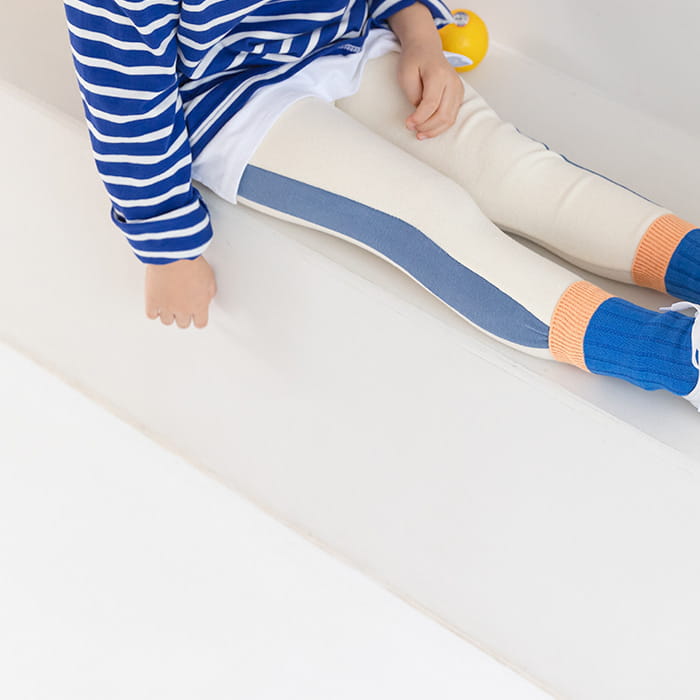 WHITESKETCHBOOK - Korean Children Fashion - #Kfashion4kids - Milk Color Leggings
