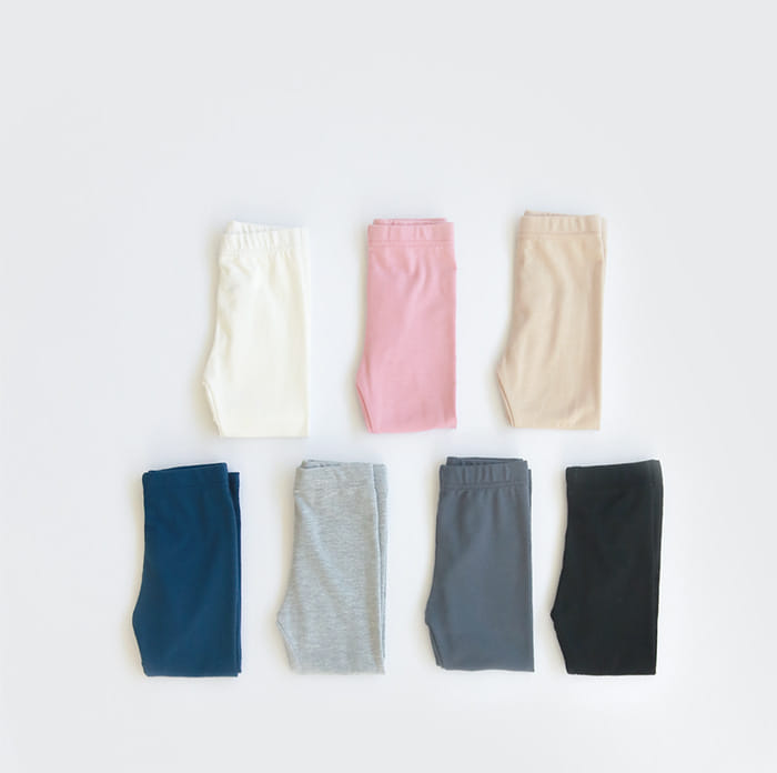 WHITESKETCHBOOK - Korean Children Fashion - #Kfashion4kids - Weekly Leggings - 2