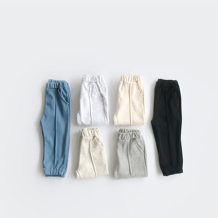WHITESKETCHBOOK - Korean Children Fashion - #Kfashion4kids - Pintuck Jogger Pants - 3