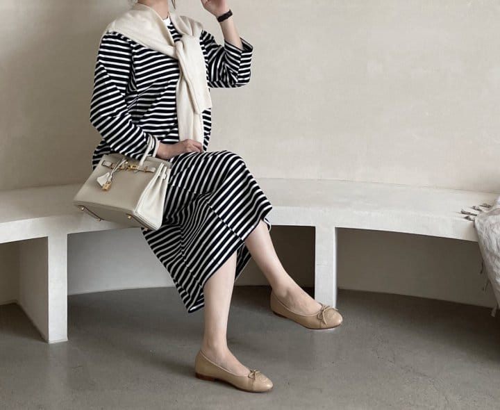 AFTER GLOW - Korean Children Fashion - #Kfashion4kids - Stripes Pintuck One-piece - 10