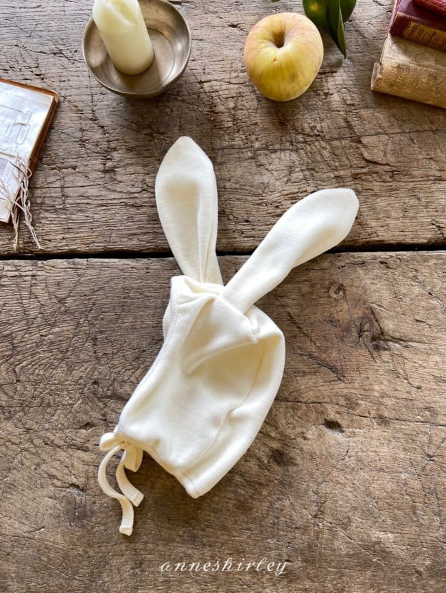 ANNE SHIRLEY - Korean Children Fashion - #Kfashion4kids - Creamy Velvet Rabbit Bodysuit with Bonnet - 10