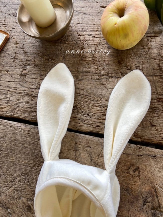 ANNE SHIRLEY - Korean Children Fashion - #Kfashion4kids - Creamy Velvet Rabbit Bodysuit with Bonnet - 7