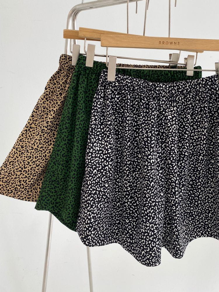 BROWNS - Korean Children Fashion - #Kfashion4kids - Leopard Knee Shorts - 3