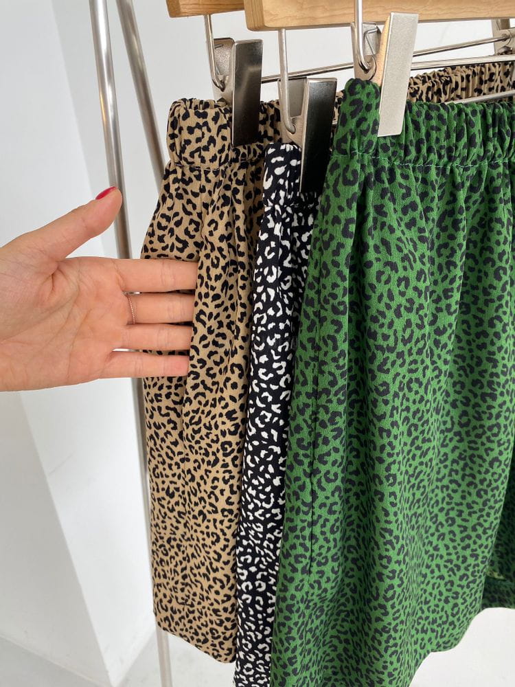 BROWNS - Korean Children Fashion - #Kfashion4kids - Leopard Knee Shorts - 4