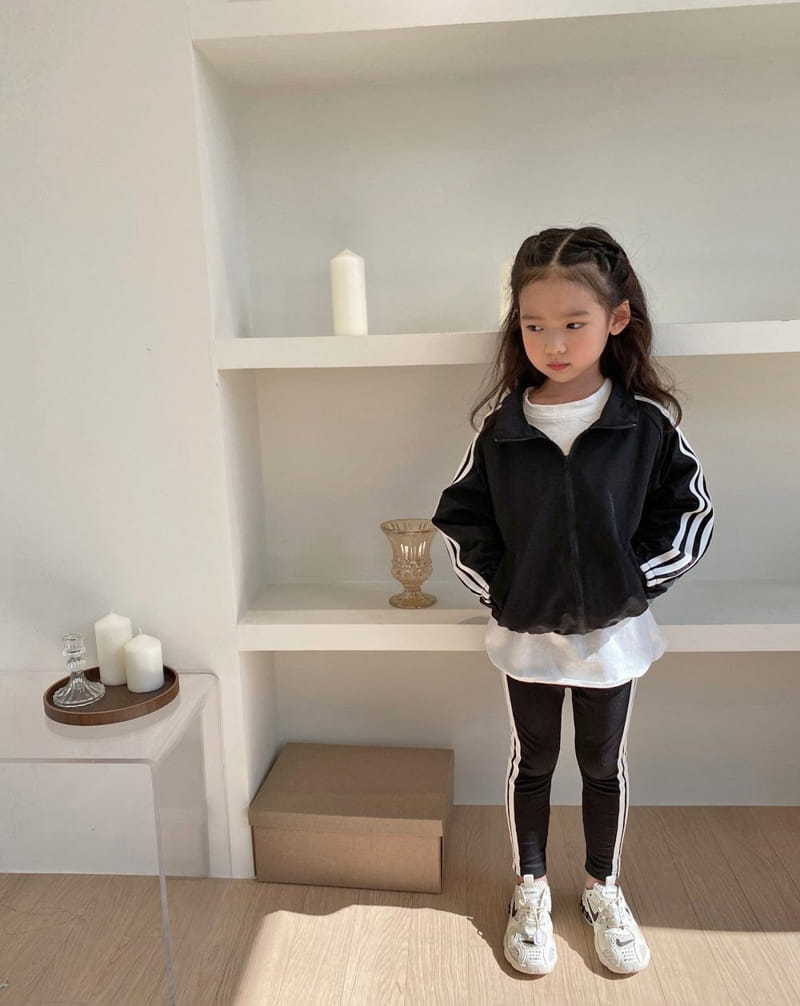 COMMA - Korean Children Fashion - #Kfashion4kids - Circle Slit Tee - 5