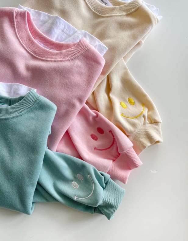 DSAINT - Korean Children Fashion - #Kfashion4kids - Smilr Layered Top Bottom Set - 3