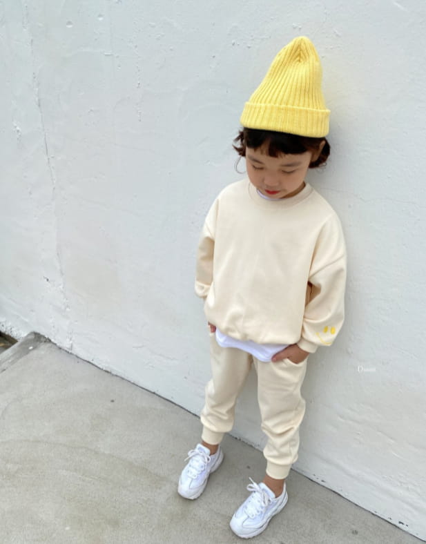 DSAINT - Korean Children Fashion - #Kfashion4kids - Smilr Layered Top Bottom Set - 6