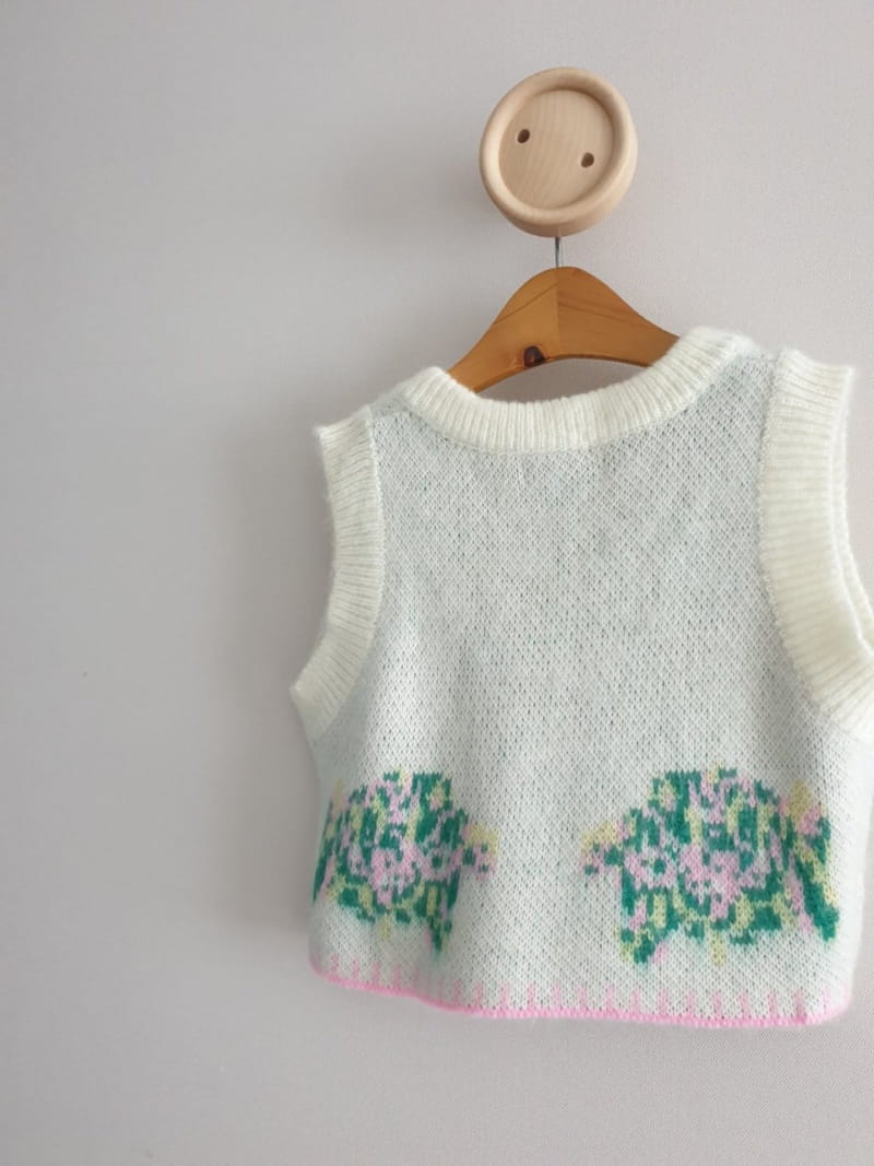 ECLAIR - Korean Children Fashion - #Kfashion4kids - Bucket Knit Vest - 5