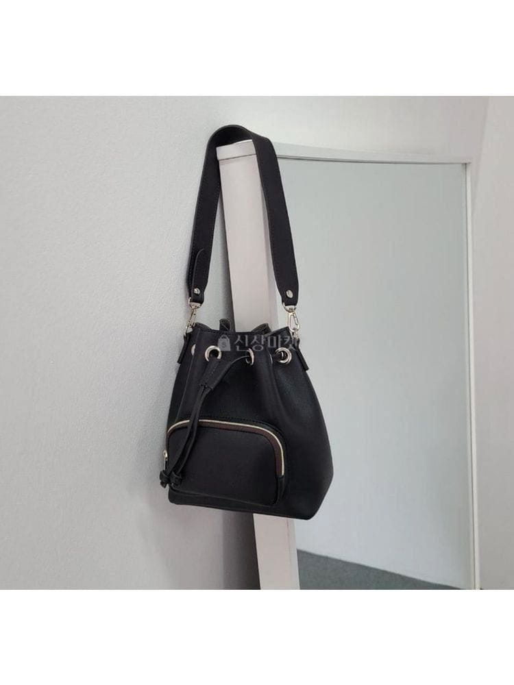 EVENDAYS - Korean Children Fashion - #Kfashion4kids - Zipper Pocket Tote Cross Bag