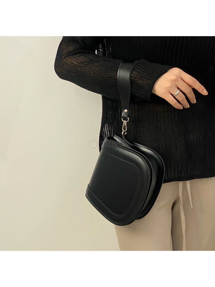 EVENDAYS - Korean Children Fashion - #Kfashion4kids - Try Handle Strap Cross Bag