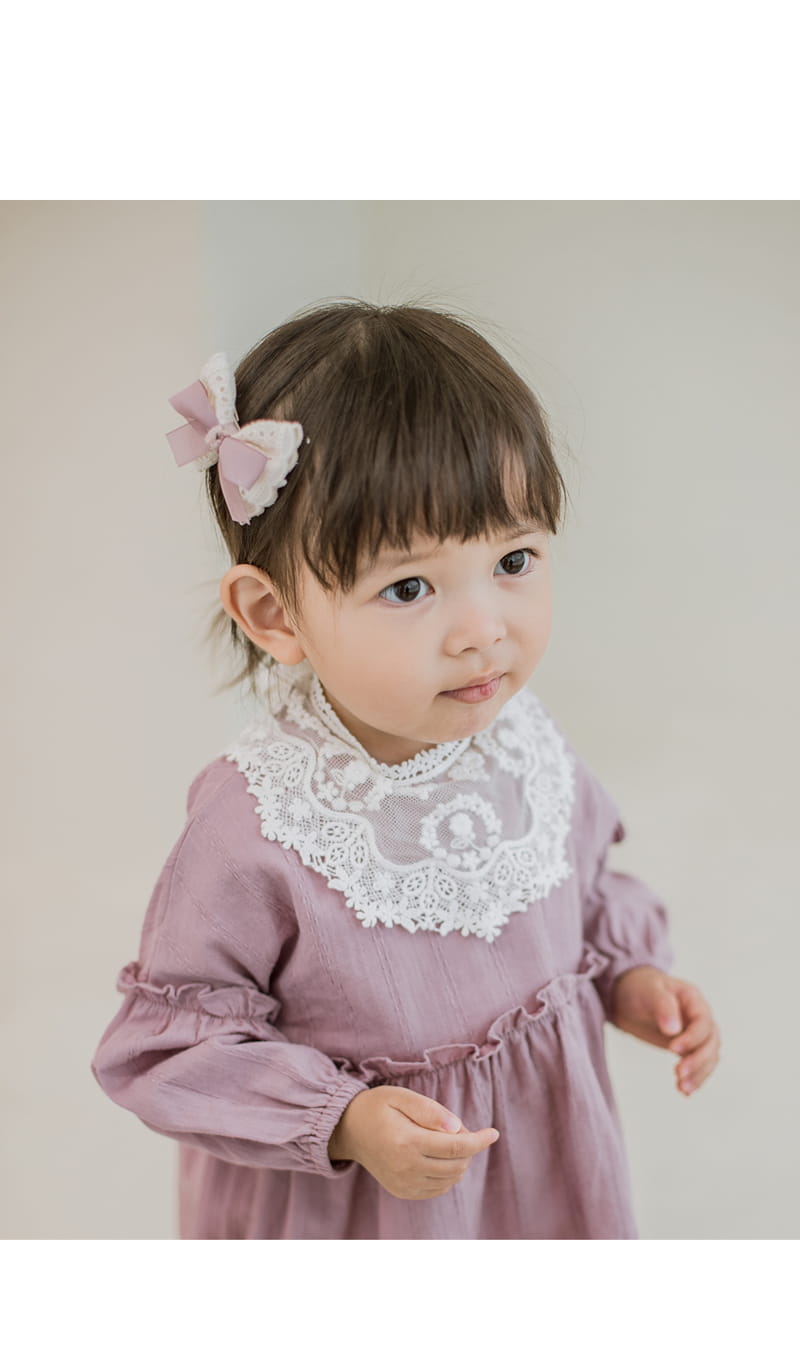 HAPPY PRINCE - Korean Children Fashion - #Kfashion4kids - Laura Baby Lace Bib