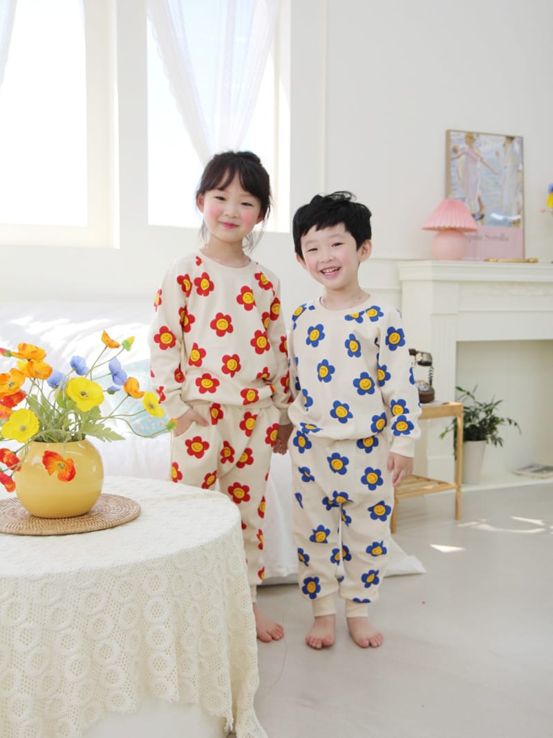 HEARTBABY - Korean Children Fashion - #Kfashion4kids - Daisy Top Bottom Set - 2