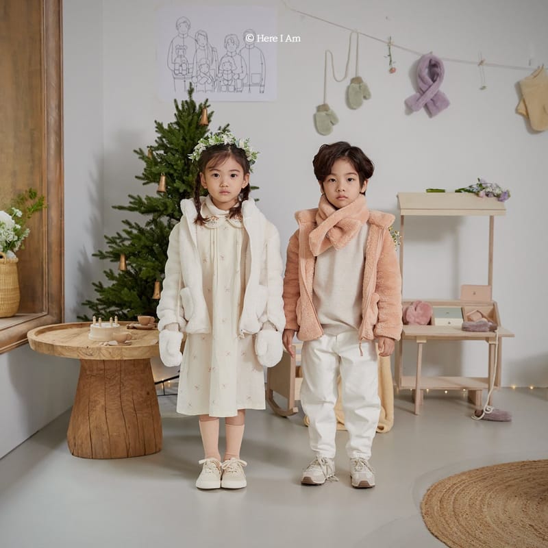 HERE I AM - Korean Children Fashion - #Kfashion4kids - Half Fake Turtleneck  - 8