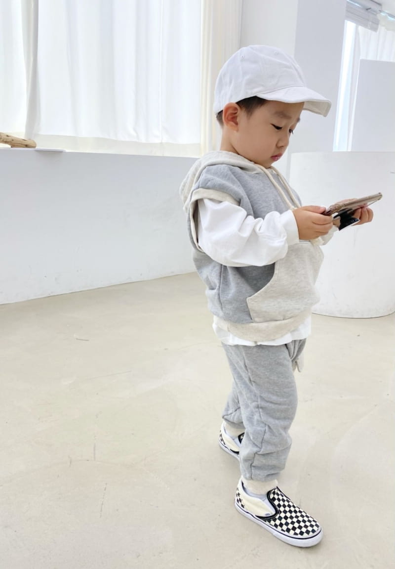 HYVAA - Korean Children Fashion - #Kfashion4kids - Dean Dean Hoody Vest