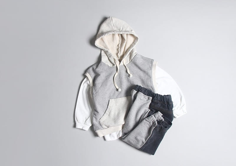 HYVAA - Korean Children Fashion - #Kfashion4kids - Dean Dean Hoody Vest - 8