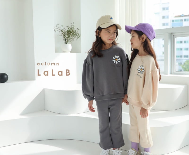 LALAB - Korean Children Fashion - #Kfashion4kids - Flower Top Bottom Set - 7