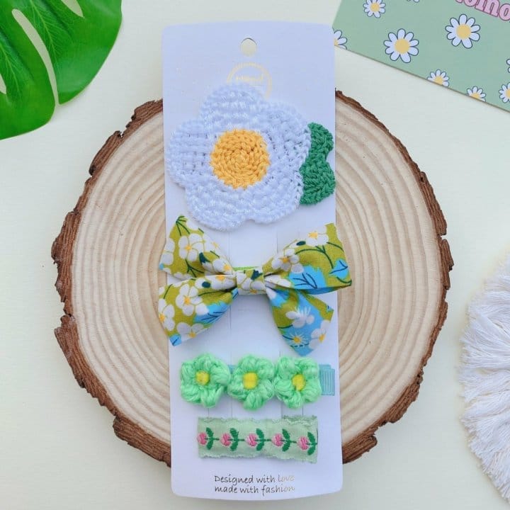 MINS - Korean Children Fashion - #Kfashion4kids - Greenary Hairpin [set of 4]
