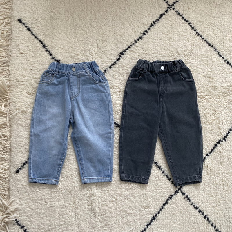 MORE - Korean Children Fashion - #Kfashion4kids - Baggy Basic Denim Pants