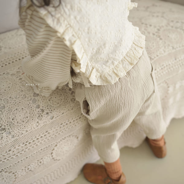 NENERU - Korean Children Fashion - #Kfashion4kids - Romi Frill Bib - 2