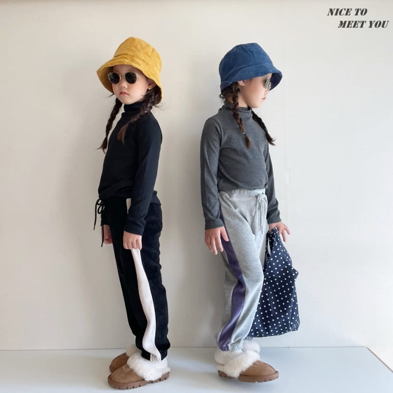 NICE TO MEET YOU - Korean Children Fashion - #Kfashion4kids - Latte Turtleneck Tee - 8