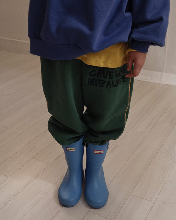 NOTABLE - Korean Children Fashion - #Kfashion4kids - Piping Love Jogger Pants - 5