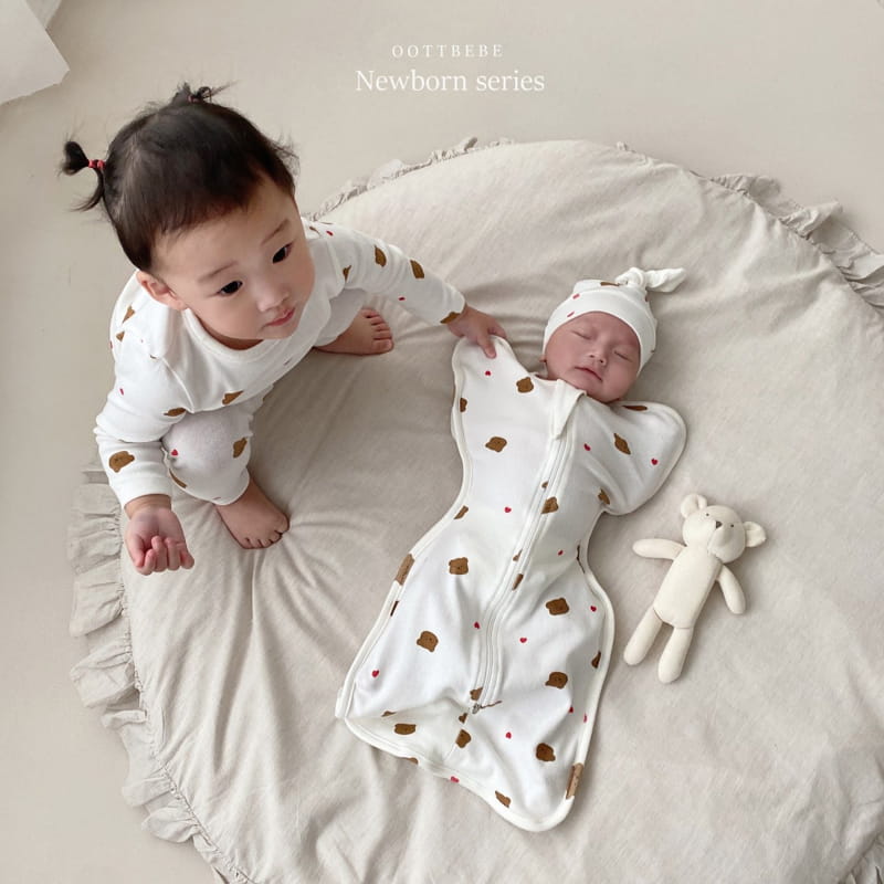 OOTT BEBE - Korean Children Fashion - #Kfashion4kids - Gomtori Sleep Bodysuit - 7
