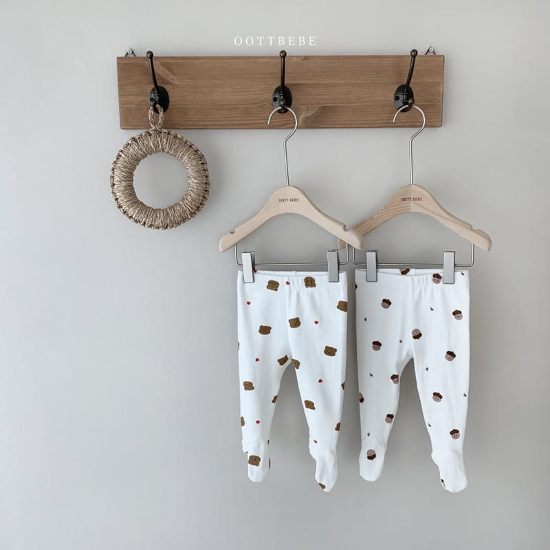 OOTT BEBE - Korean Children Fashion - #Kfashion4kids - Gomtori Foot Leggings
