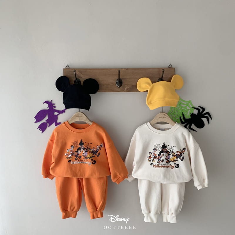 OOTT BEBE - Korean Children Fashion - #Kfashion4kids - Disney Halloween Top Bottom Set
