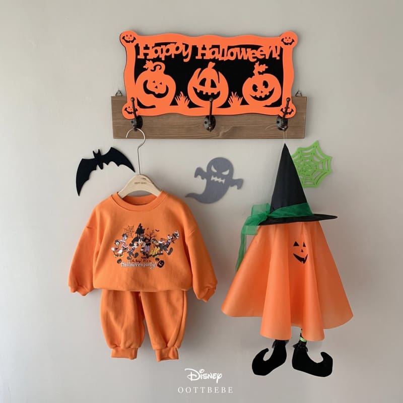 OOTT BEBE - Korean Children Fashion - #Kfashion4kids - Disney Halloween Top Bottom Set - 12