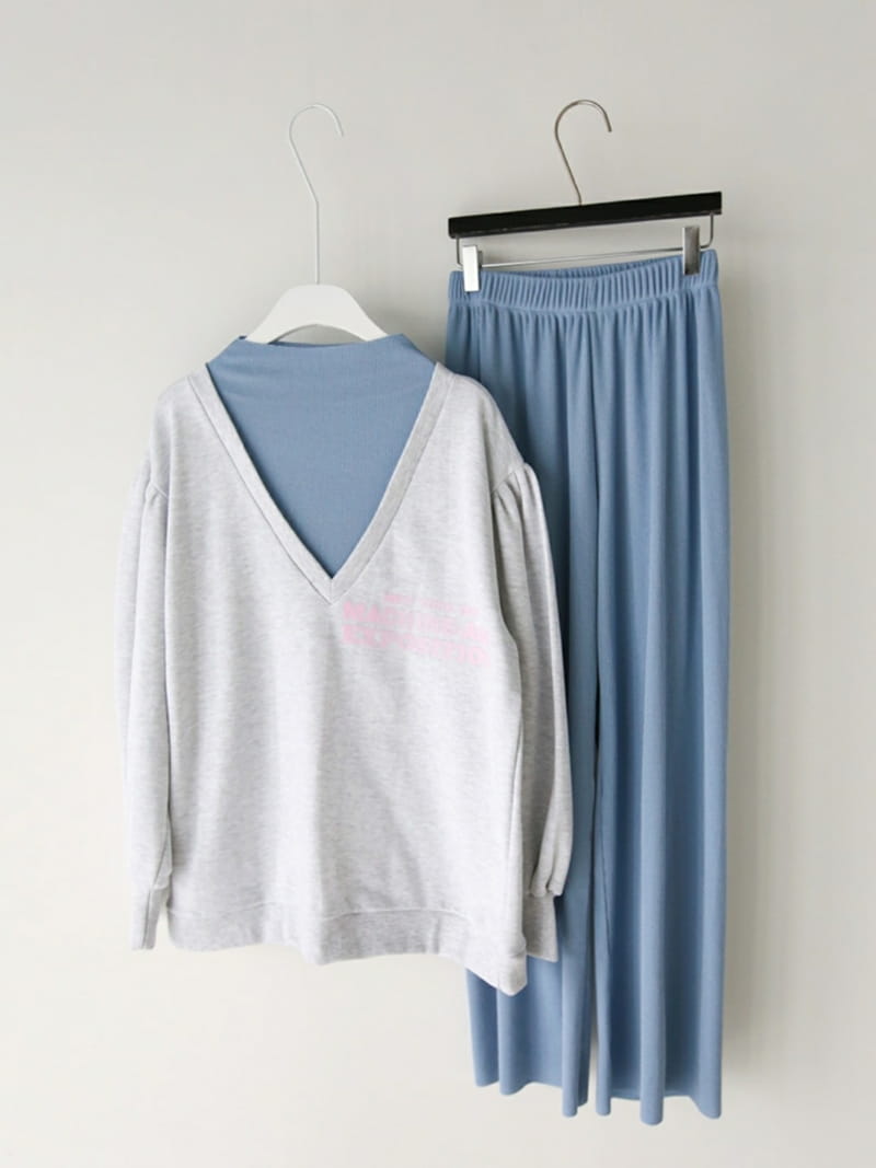 REFRESH - Korean Children Fashion - #Kfashion4kids - Sweatshirt Top Bottom Set - 3