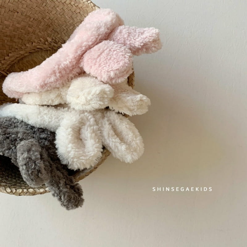 SHINSEAGE KIDS - Korean Children Fashion - #Kfashion4kids - Rabbit Bbogle Bear Hat - 4