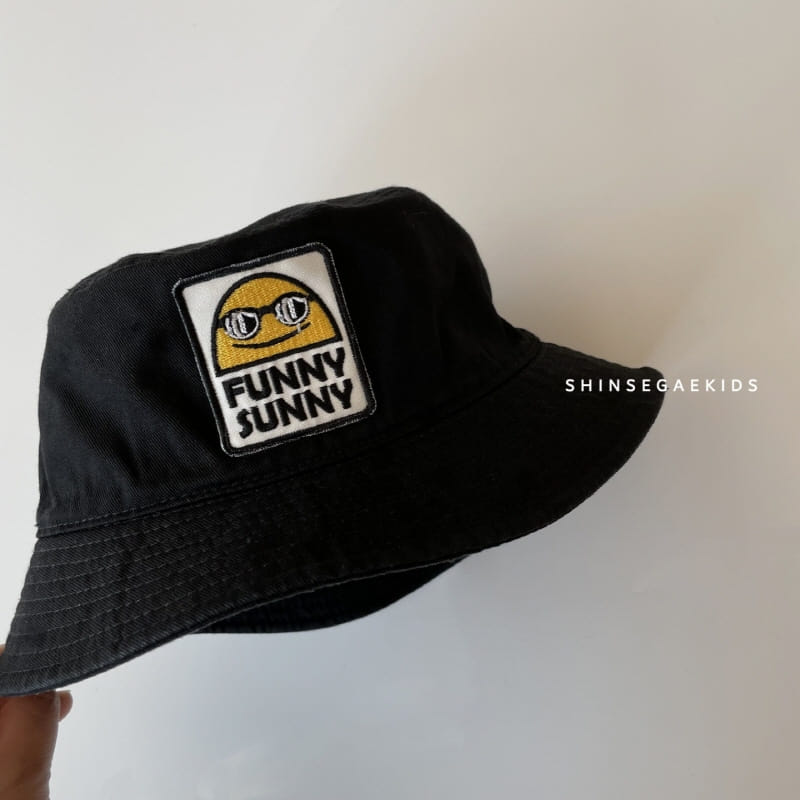 SHINSEAGE KIDS - Korean Children Fashion - #Kfashion4kids - Character Maru Bucket Hat - 6