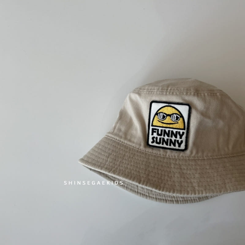 SHINSEAGE KIDS - Korean Children Fashion - #Kfashion4kids - Character Maru Bucket Hat - 8