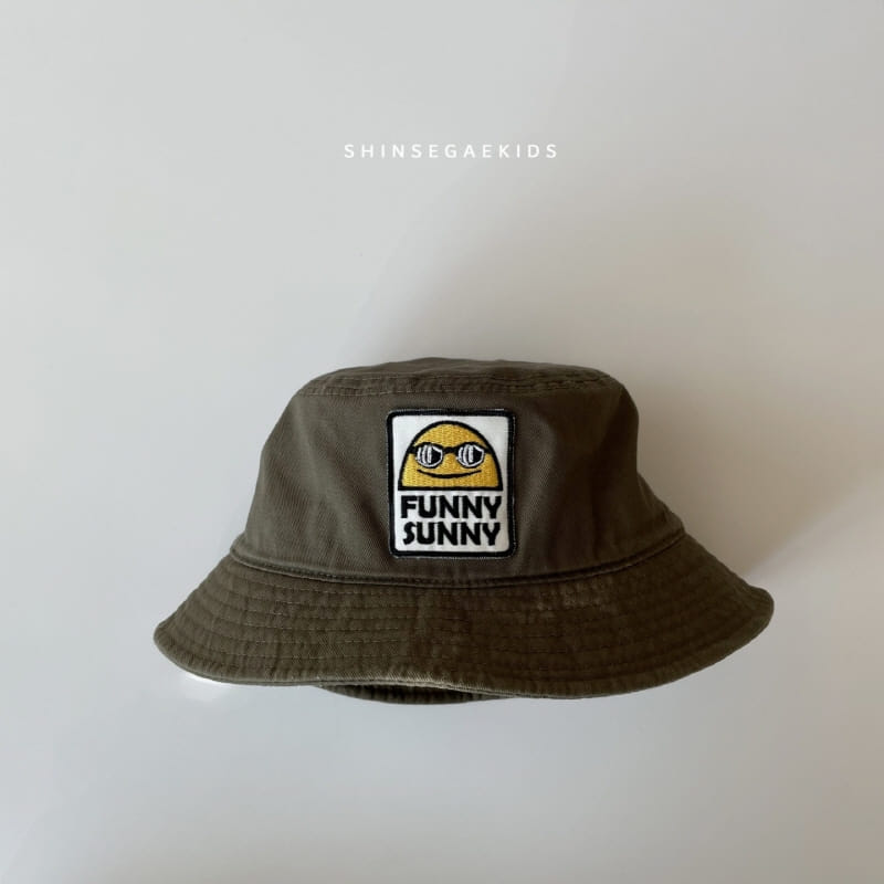 SHINSEAGE KIDS - Korean Children Fashion - #Kfashion4kids - Character Maru Bucket Hat - 9