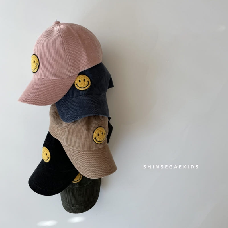 SHINSEAGE KIDS - Korean Children Fashion - #Kfashion4kids - Rib Smile Cap - 12