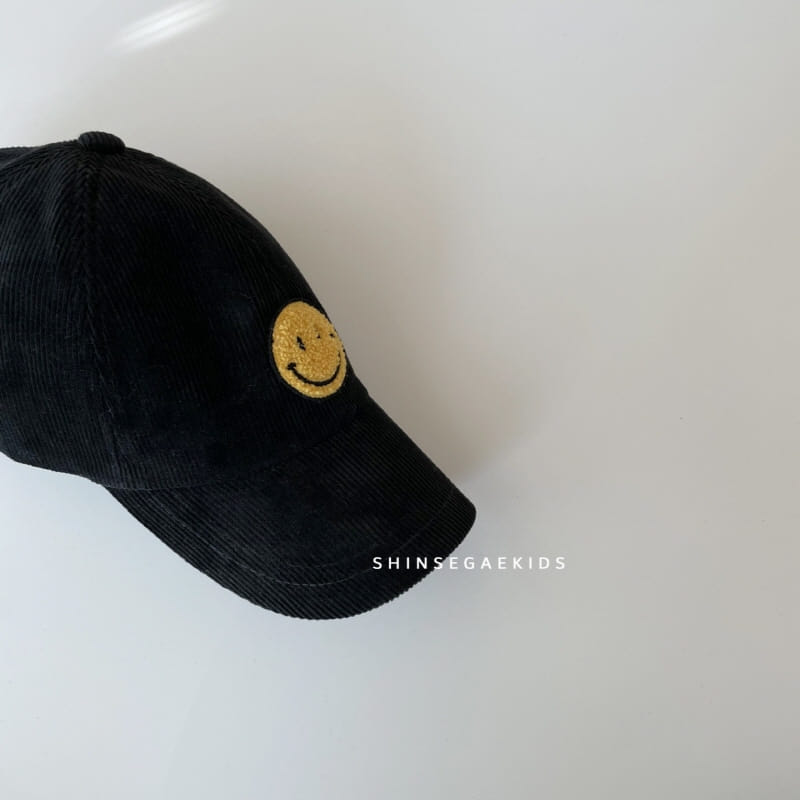 SHINSEAGE KIDS - Korean Children Fashion - #Kfashion4kids - Rib Smile Cap - 6