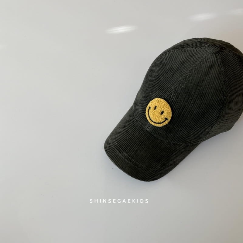 SHINSEAGE KIDS - Korean Children Fashion - #Kfashion4kids - Rib Smile Cap - 7