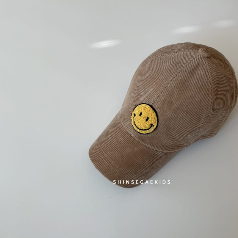 SHINSEAGE KIDS - Korean Children Fashion - #Kfashion4kids - Rib Smile Cap - 9