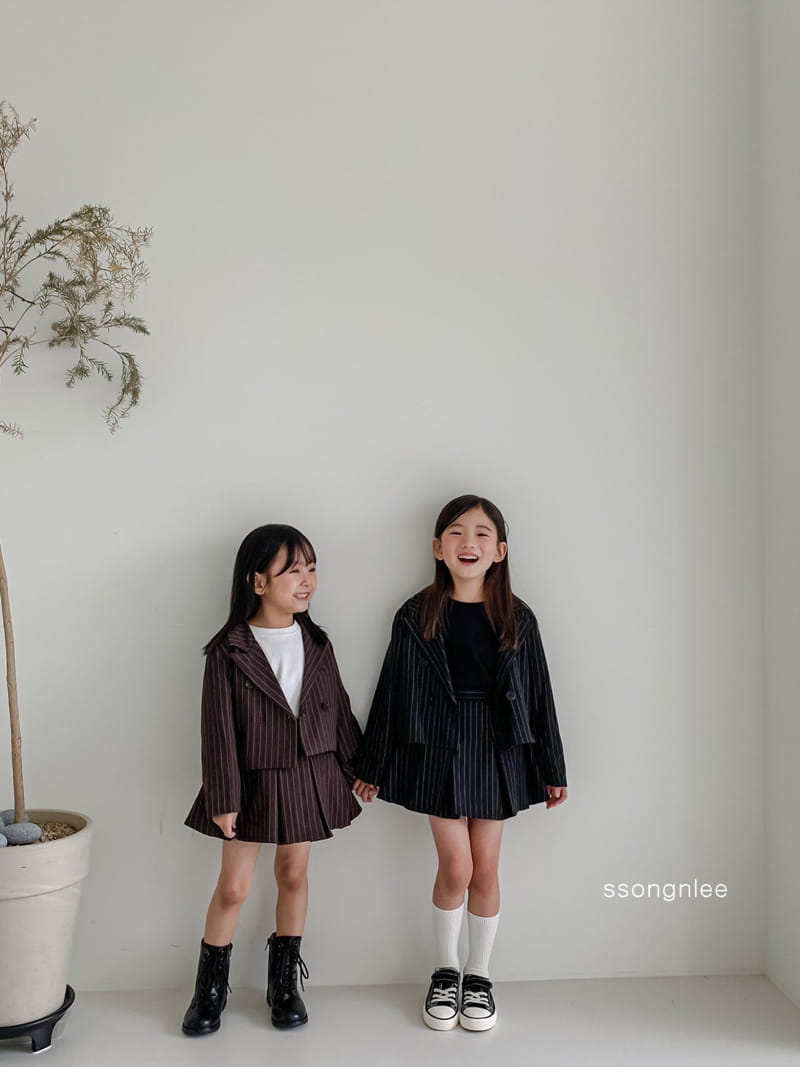 SSONGNLEE - Korean Children Fashion - #Kfashion4kids - Stripe Pleats Skirt