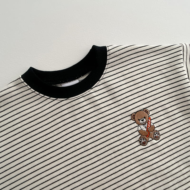 VIVID I - Korean Children Fashion - #Kfashion4kids - Bear Embroidery Tee - 5