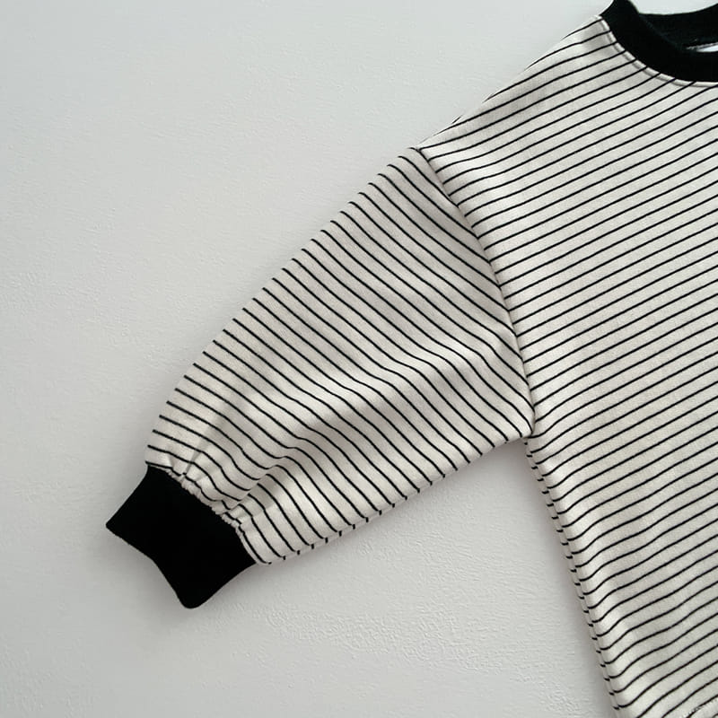 VIVID I - Korean Children Fashion - #Kfashion4kids - Bear Embroidery Tee - 6