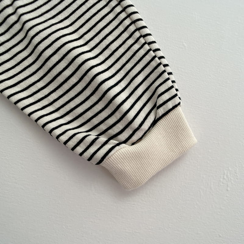 VIVID I - Korean Children Fashion - #Kfashion4kids - Stripe Top Bottom Set - 6