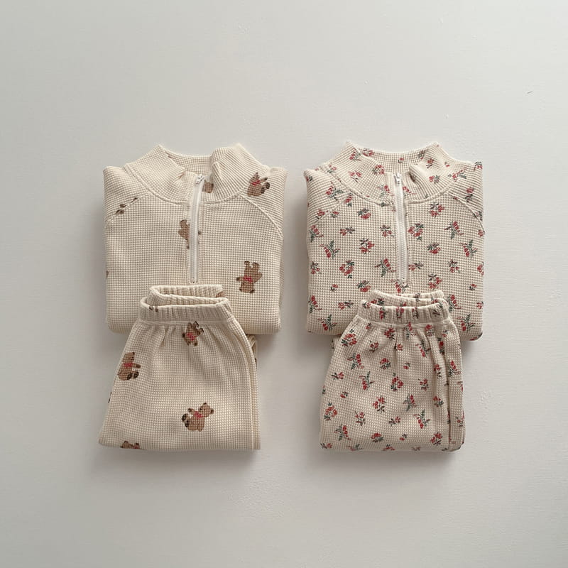 VIVID I - Korean Children Fashion - #Kfashion4kids - Fall Waffle Top Bottom Set