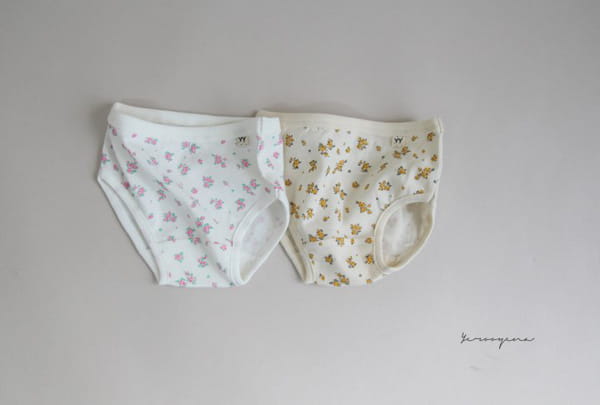 YEROOYENA - Korean Children Fashion - #Kfashion4kids - Jelly Flower Underwear [set of 2]